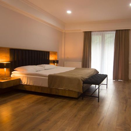 מסטיה Lileo Inn Hotel מראה חיצוני תמונה