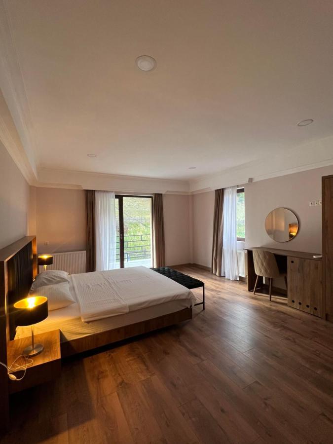 מסטיה Lileo Inn Hotel מראה חיצוני תמונה