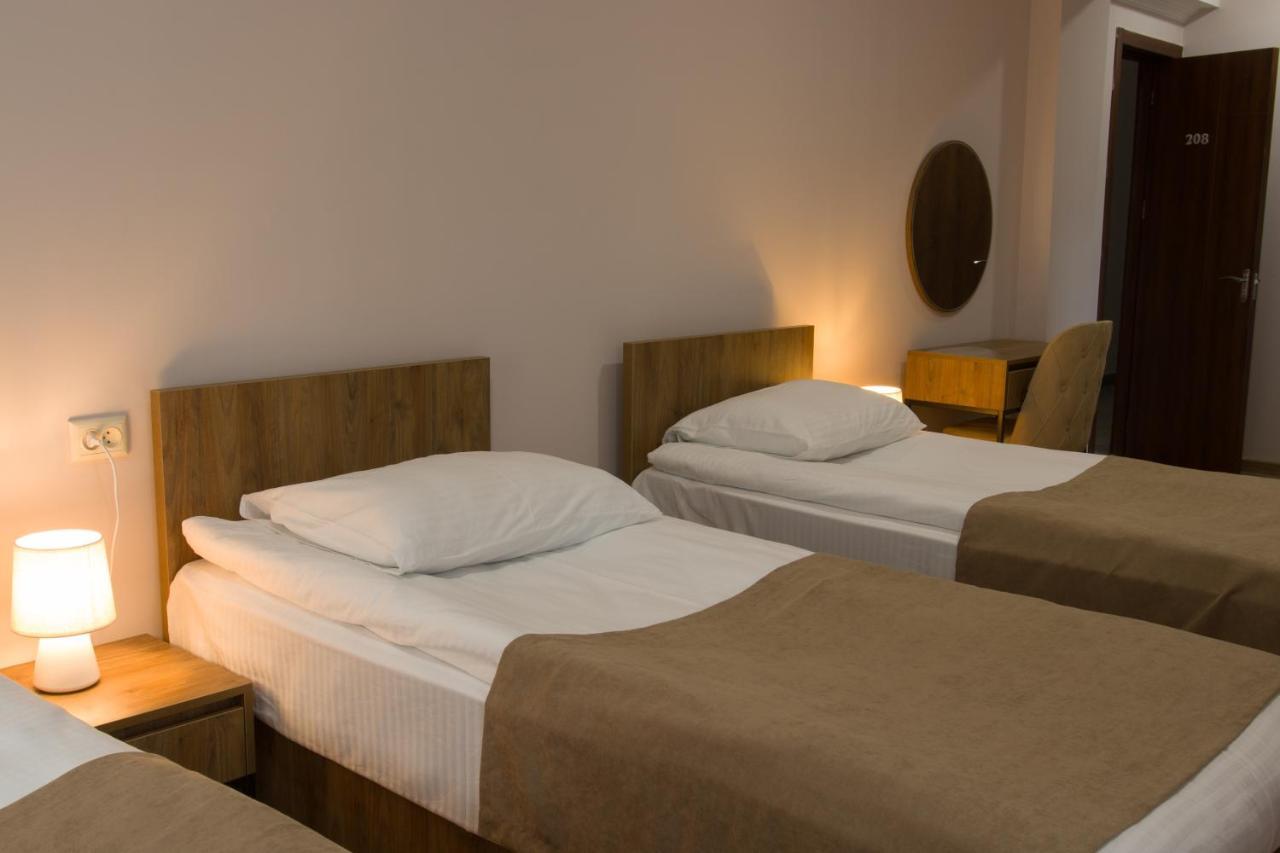 מסטיה Lileo Inn Hotel מראה חיצוני תמונה